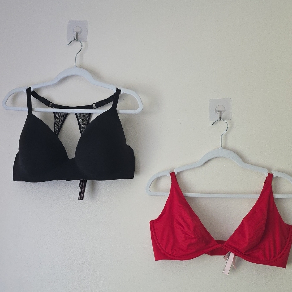 Victoria's Secret Black and Red Bralette Set 38DD